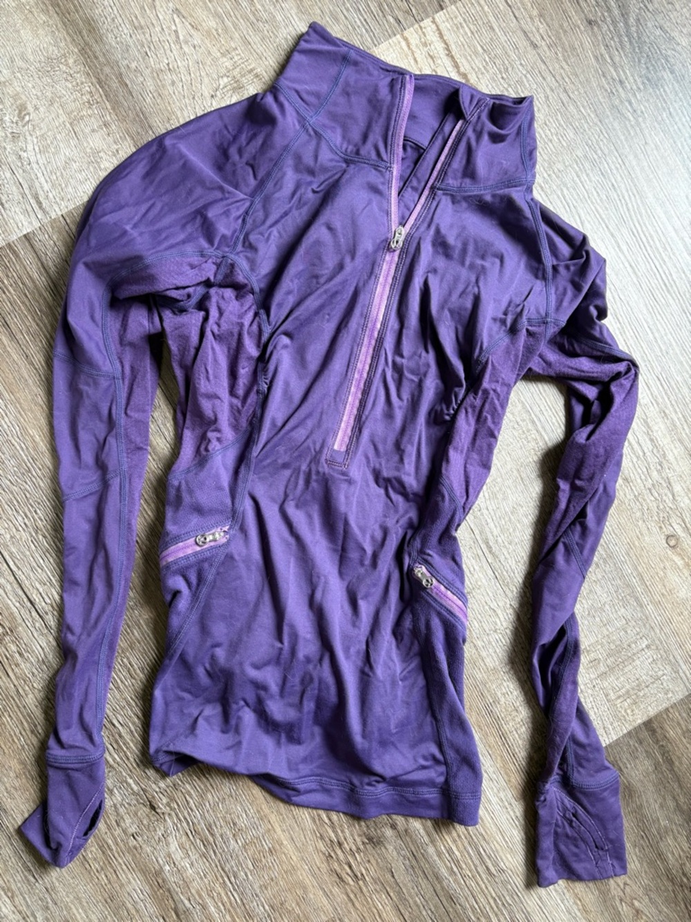 Lululemon Jacket with thumb holes!